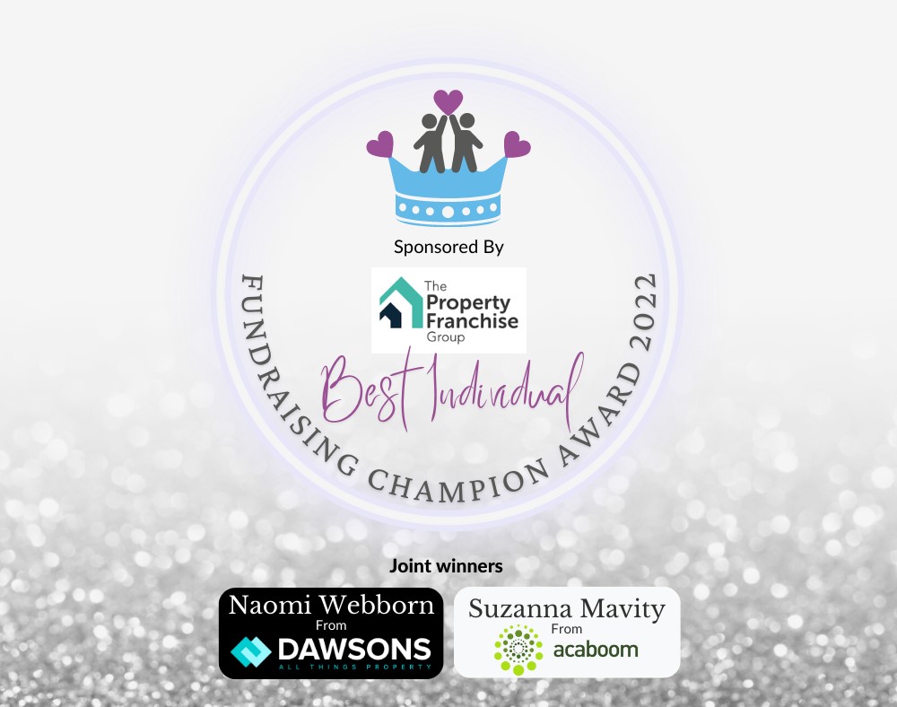 Agents giving naomi award artowrk 2022