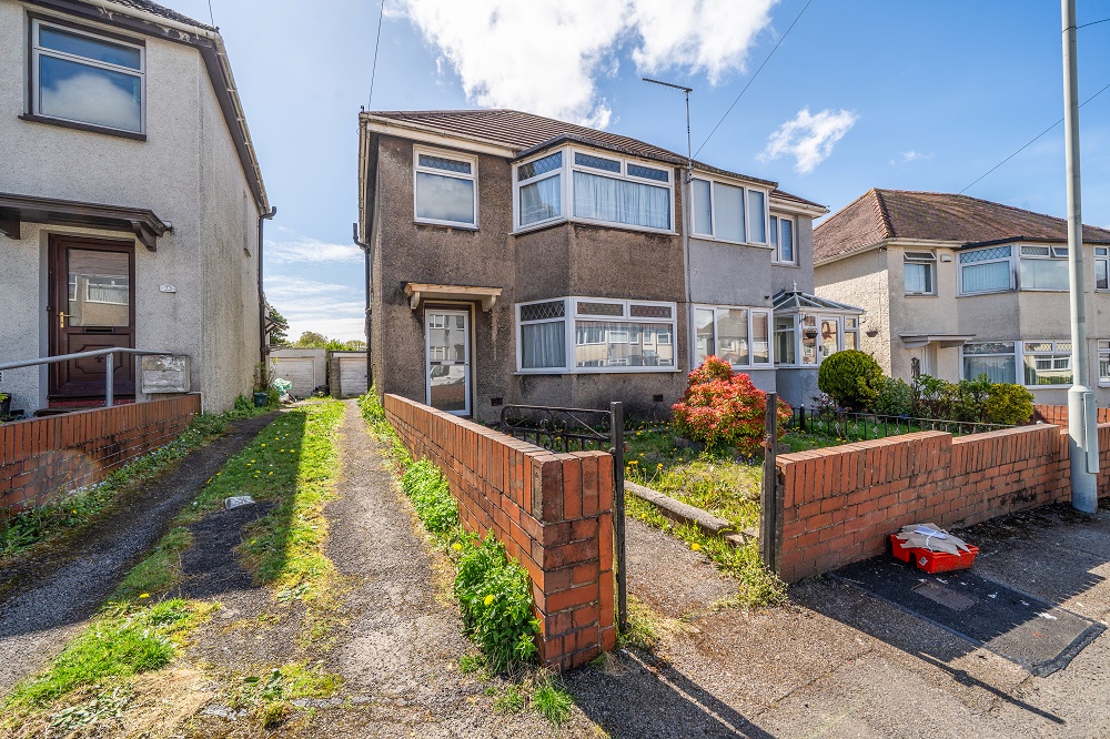 20, Ael-Y-Bryn Road Fforestfach, Swansea, SA5 8JA
