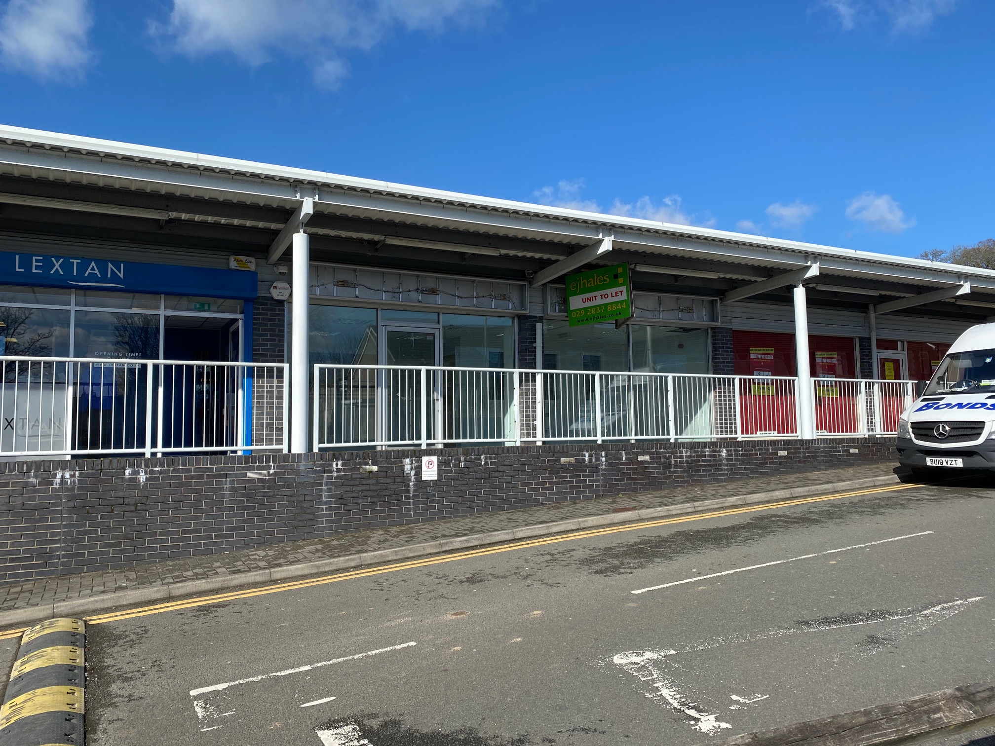 Units 2 & 3, 908 Carmarthen Road, Fforestfach, Swansea, SA5 4AA Dawsons