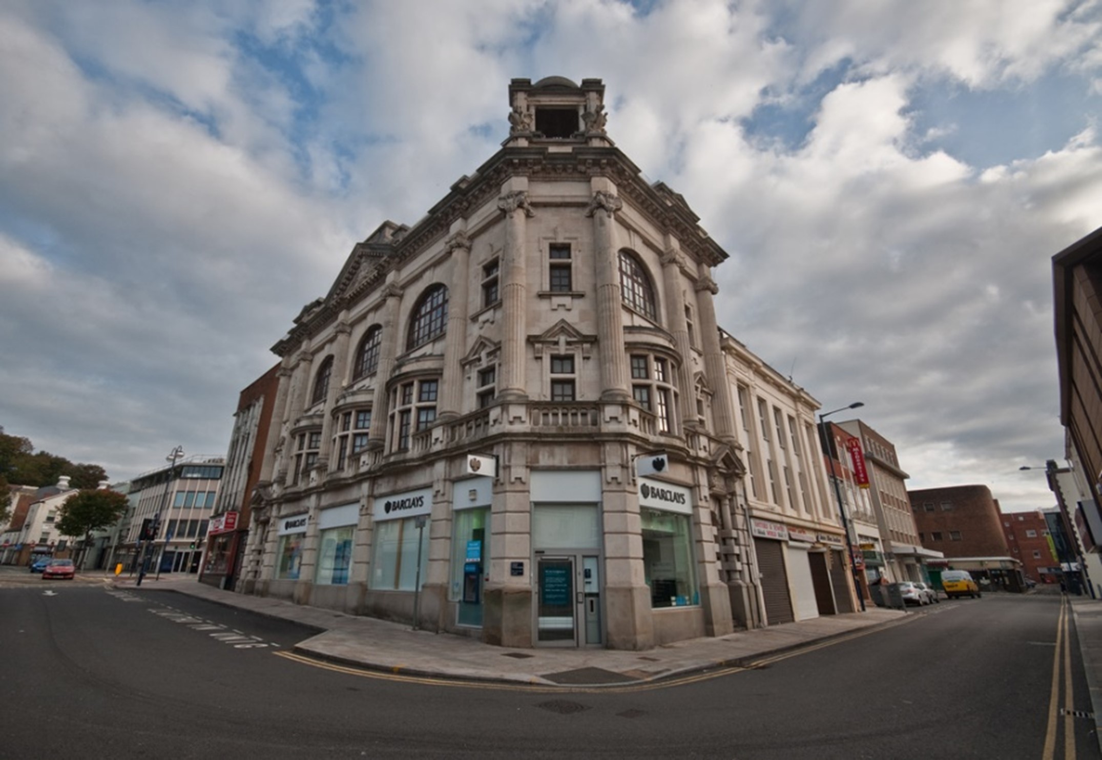 Upper Floor Space - Mond Building Union Street, Swansea, SA1 3DN