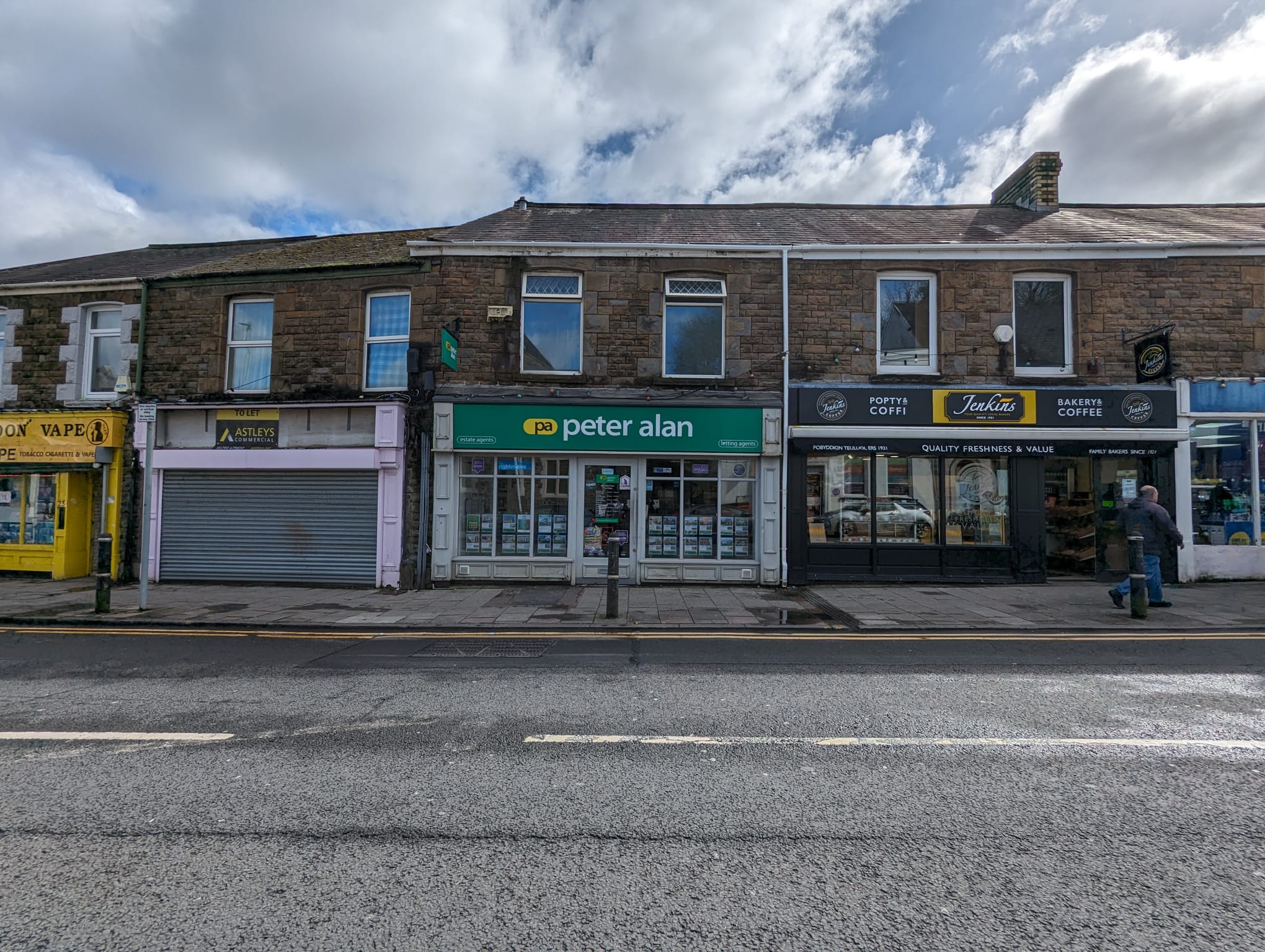 25 Woodfield Street, Morriston, Swansea, SA6 8AB